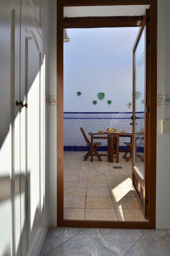 The Green Townhouse In Denia Centre By Nras Exterior foto